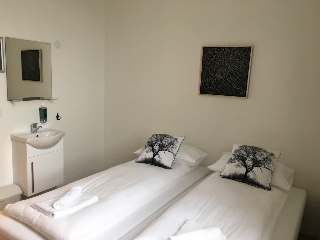 Welcome Riverside Guesthouse Hella Ngoại thất bức ảnh